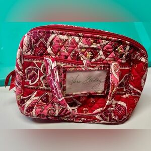 Vera Bradley Large Cosmetic Bag.  “ROSY POSIES”.    Retired Pattern.